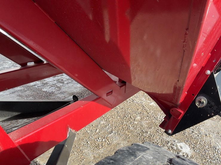 j&m-555-gravity-wagon-image-20