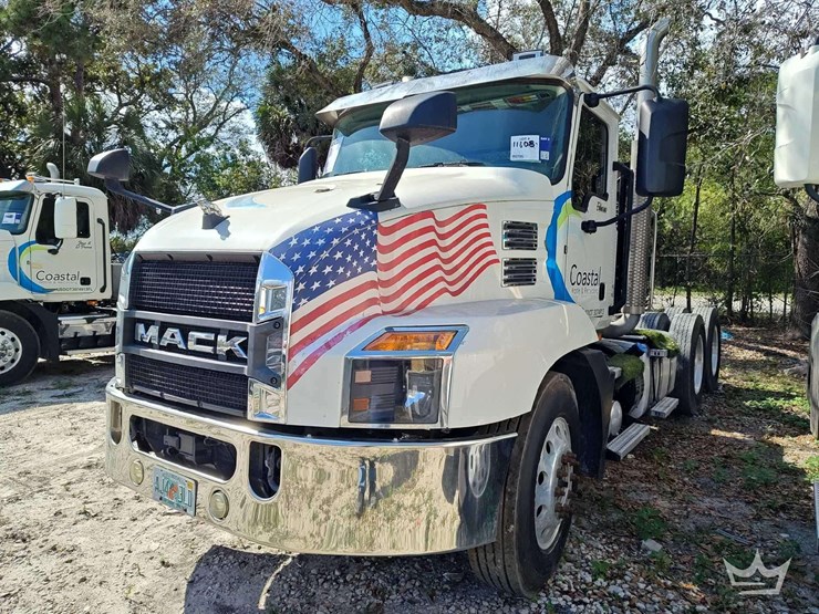 2022-mack-anthem-t/a-wet-kit-day-cab-truck-tractor-image-1