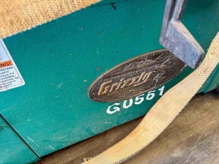 2010-grizzly-ind-band-saw,-coolant,-image-2