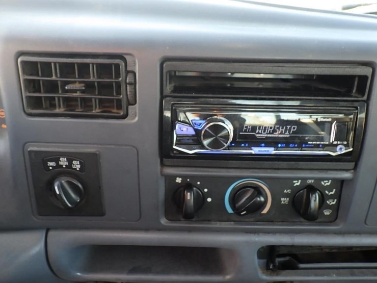 1999-ford-f350-image-28