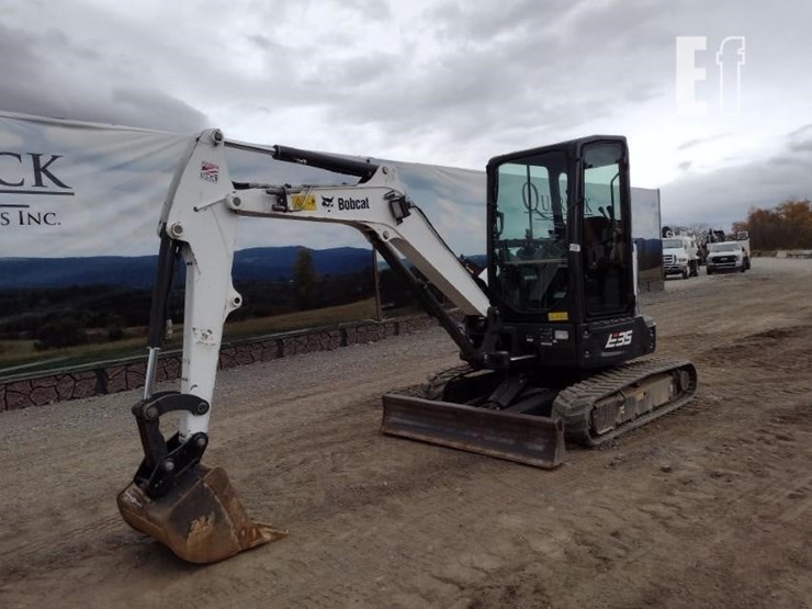 2021-bobcat-e35i-image-45