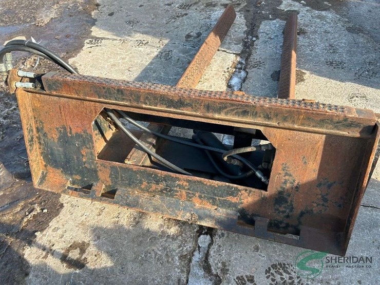 landscape-tree-ball-forks-for-skid-steer-image-7