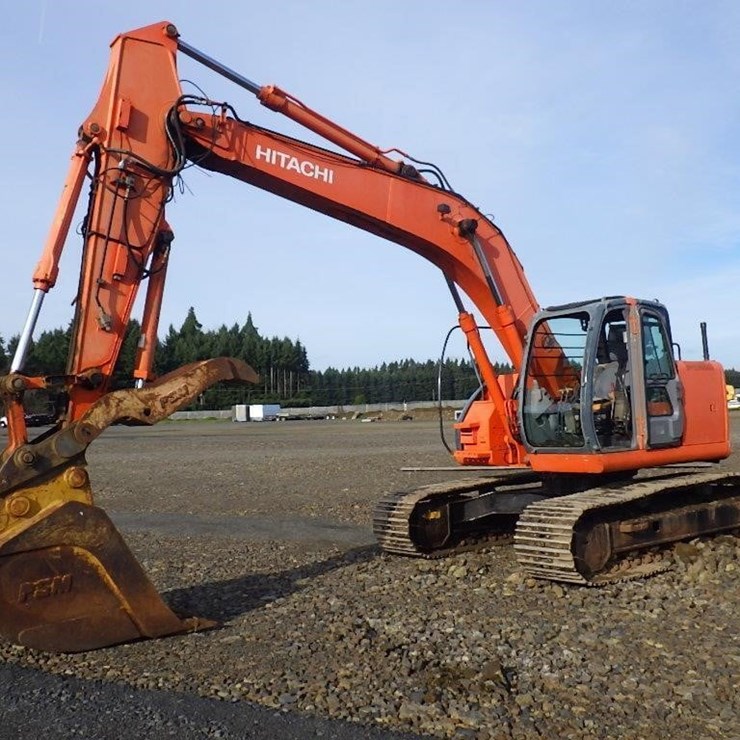 HITACHI ZX225US LC