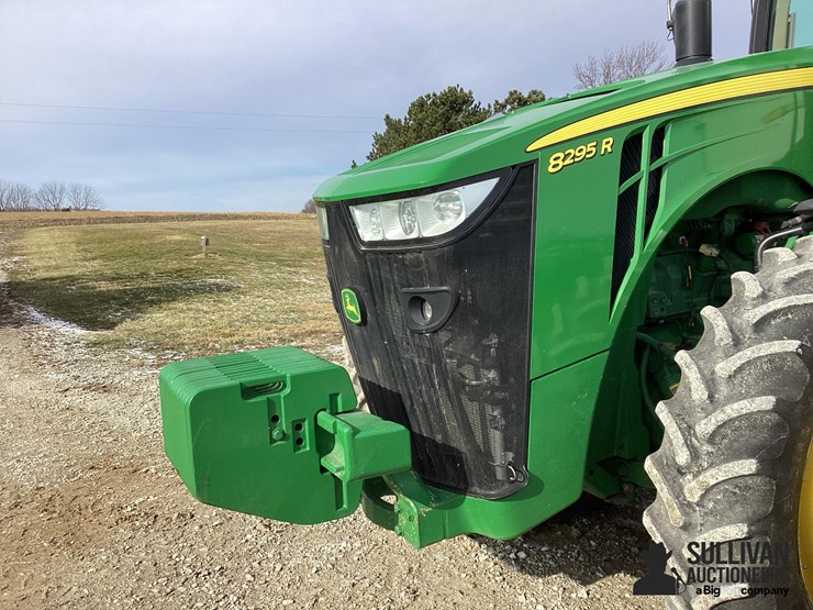 2016-john-deere-8295r-image-11