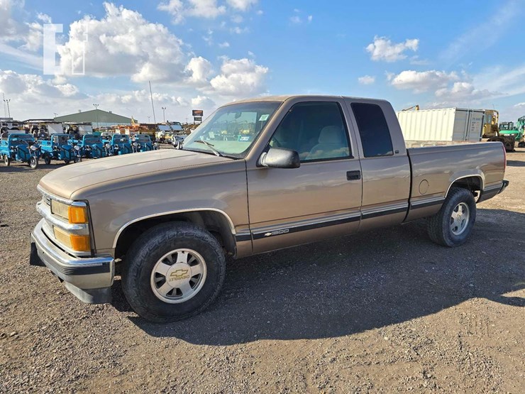 1997-chevrolet-1500-image-1