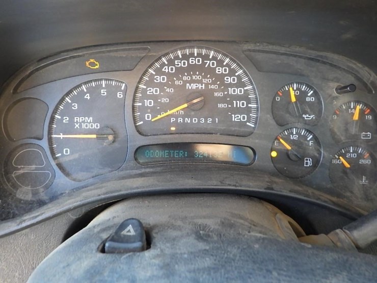 2006-chevrolet-2500-image-15