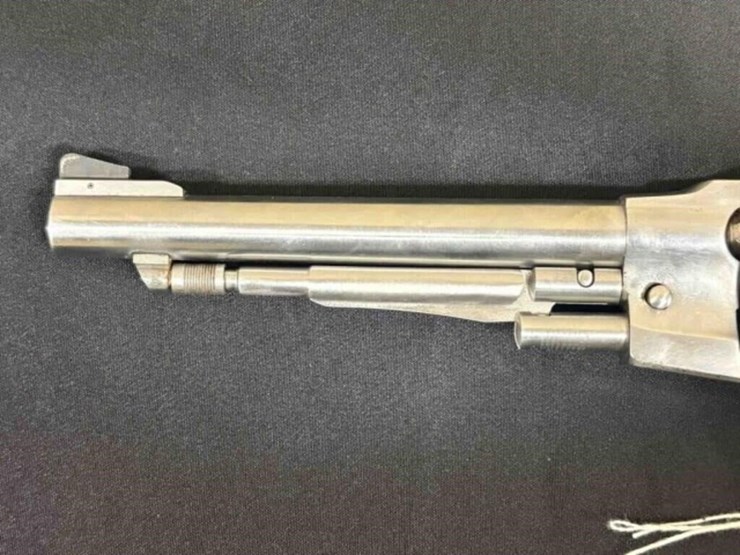 ruger---old-army---black-powder-revolver-image-4