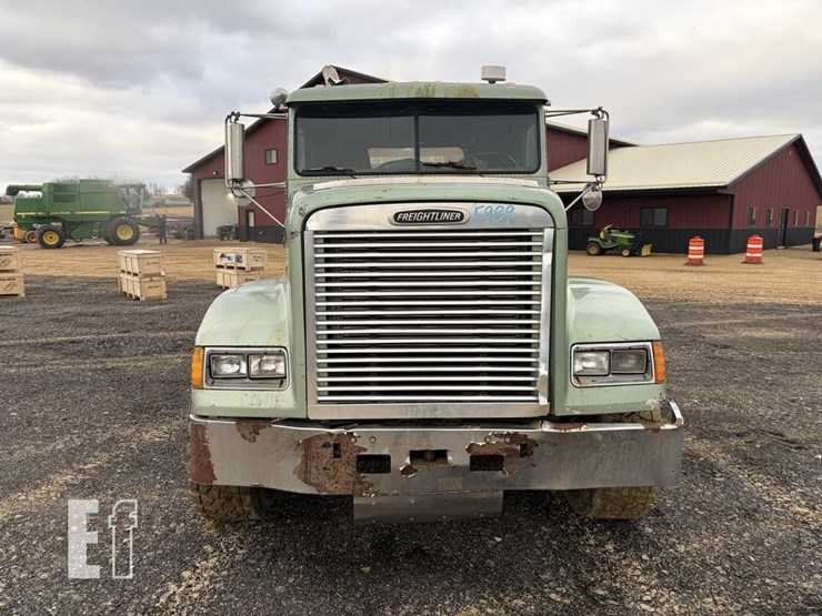 1992-freightliner-fld120-image-8