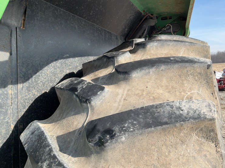 1980-john-deere-4440-image-28