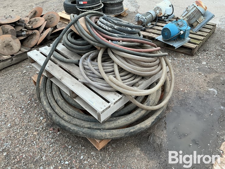 farm-equipment-hoses-image-1