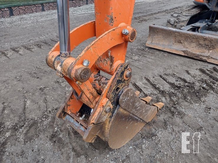 hitachi-zx50u-5n-image-16