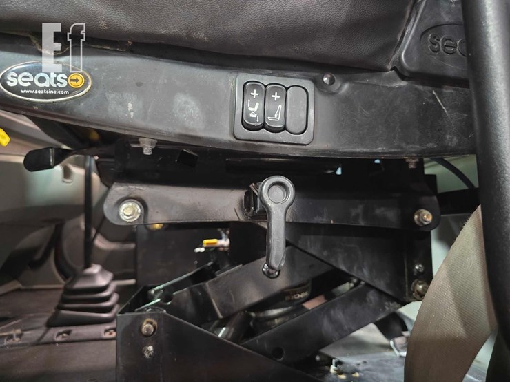 2015-kenworth-t680-image-25