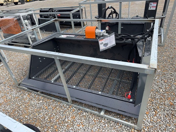 unused-skid-steer-screening-bucket-attachment-image-2