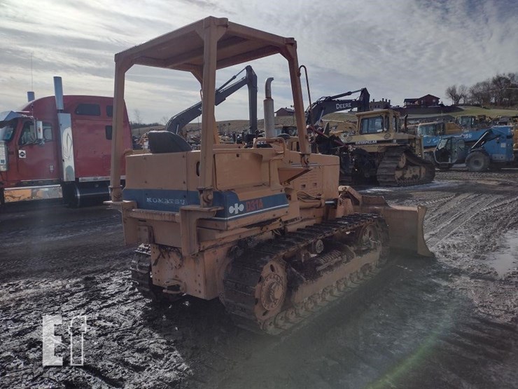 komatsu-d31a-17-image-40