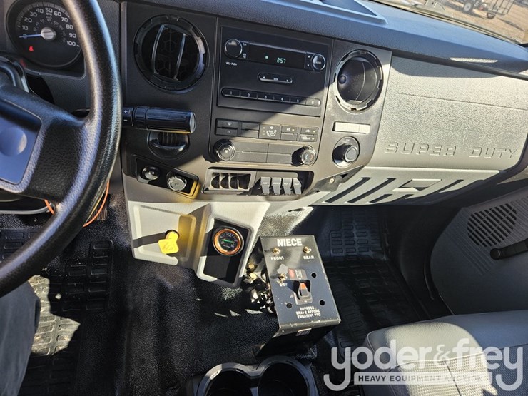 2019-ford-f750-image-27