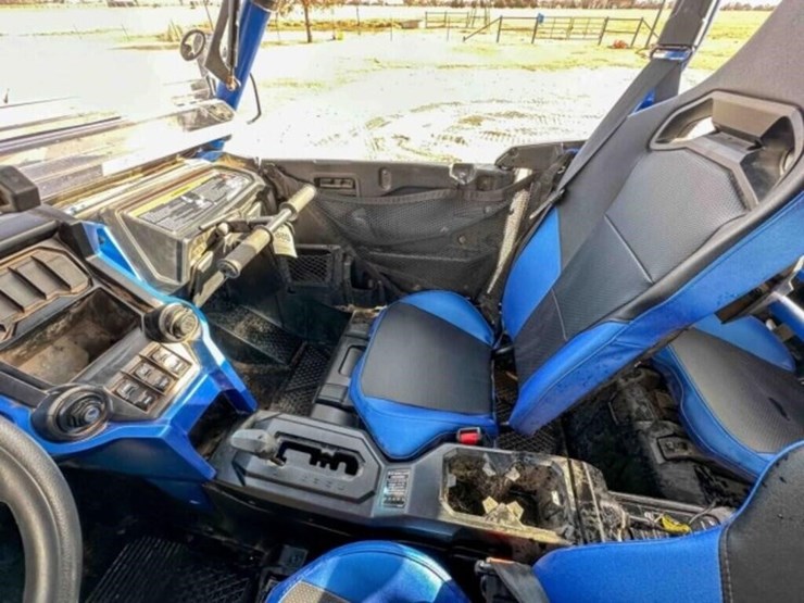 2023-honda-talon-1000x4-sxs-utv-image-12