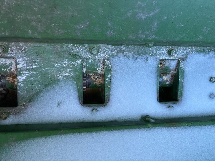 john-deere-1590-image-39