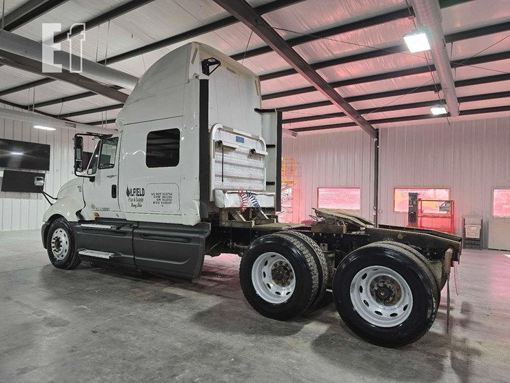 2012-international-prostar-image-4