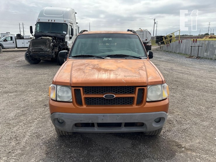 2001-ford-explorer-sport-trac-image-7