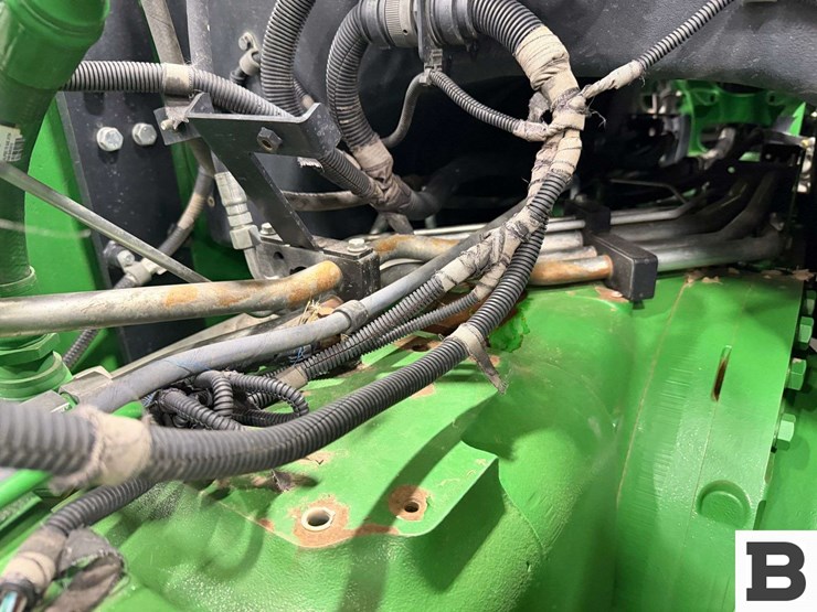 2021-john-deere-9620rx-image-75