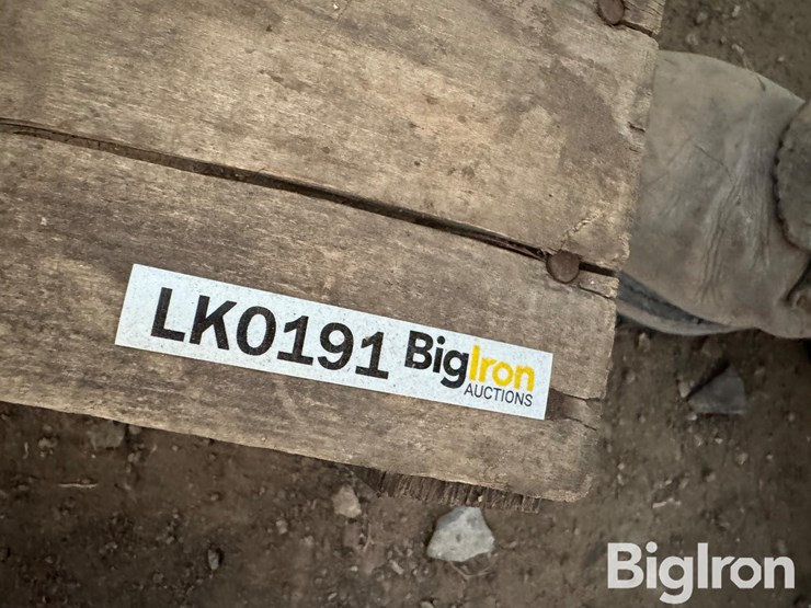 cultivator-baring-off-discs-image-16