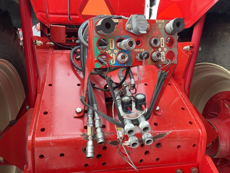 2013-versatile-2375-image-40