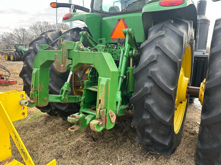 2010-john-deere-8345r-image-25