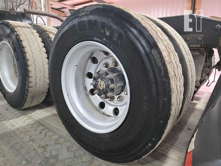 2006-mack-vision-cxn613-image-20