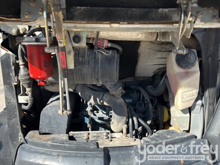 2020-bobcat-e26-image-30