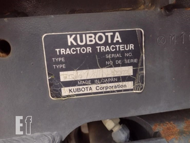 10-kubota-m108-tractor-image-5
