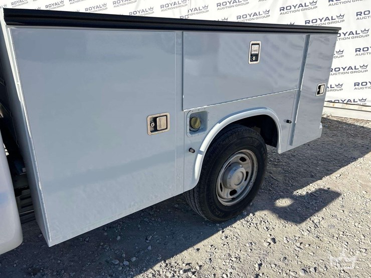 2011-ford-f250-image-21