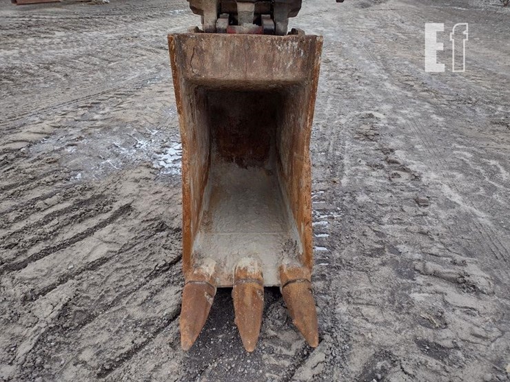 2019-kobelco-sk140sr-lc-5-image-16