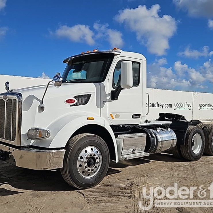 2020 PETERBILT 567