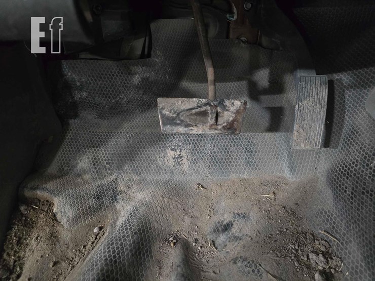 2006-chevrolet-tahoe-image-11