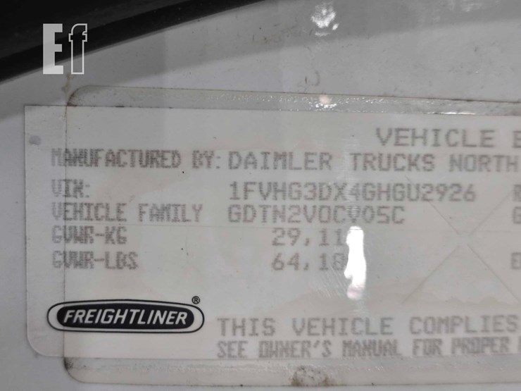 2016-freightliner-114sd-image-37