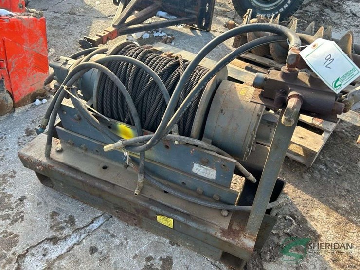 heavy-duty-winch-image-1