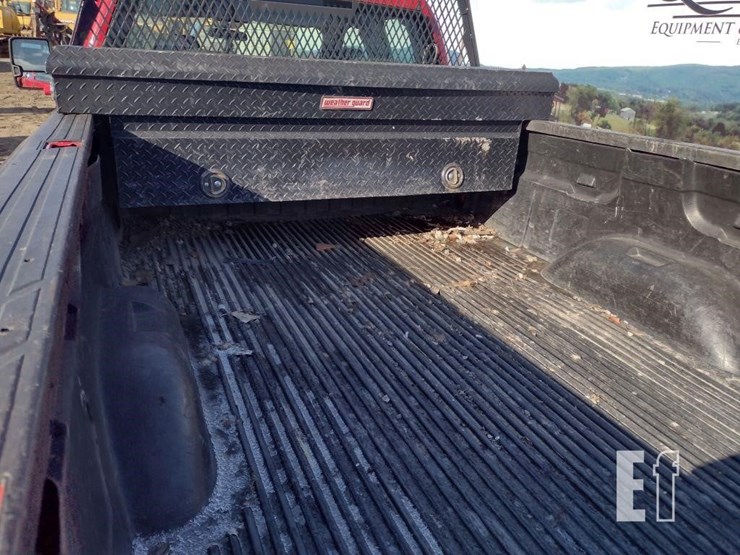 11-chevy-truck^title^-image-28