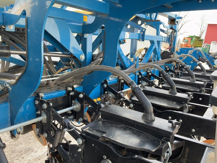 kinze-3600-image-63
