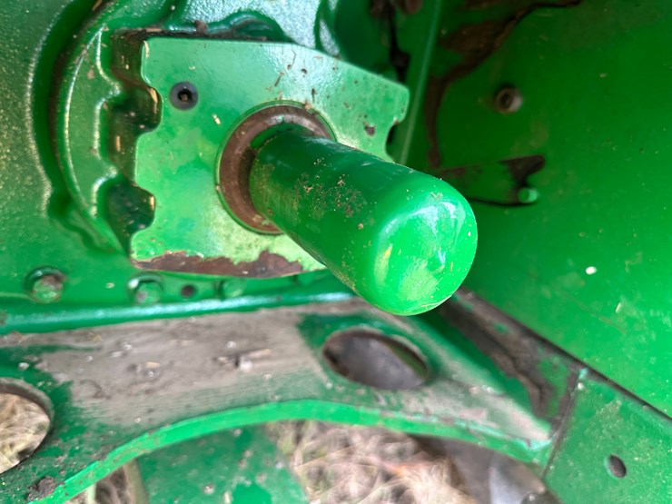 2010-john-deere-8345r-image-27