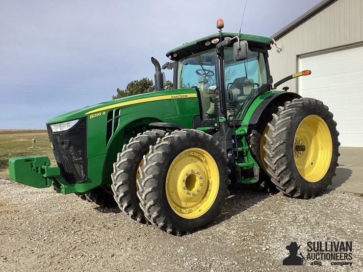 2016-john-deere-8295r-image-1