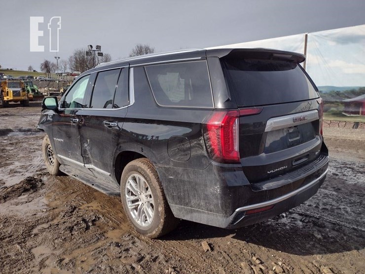 2022-gmc-yukon-slt-image-40