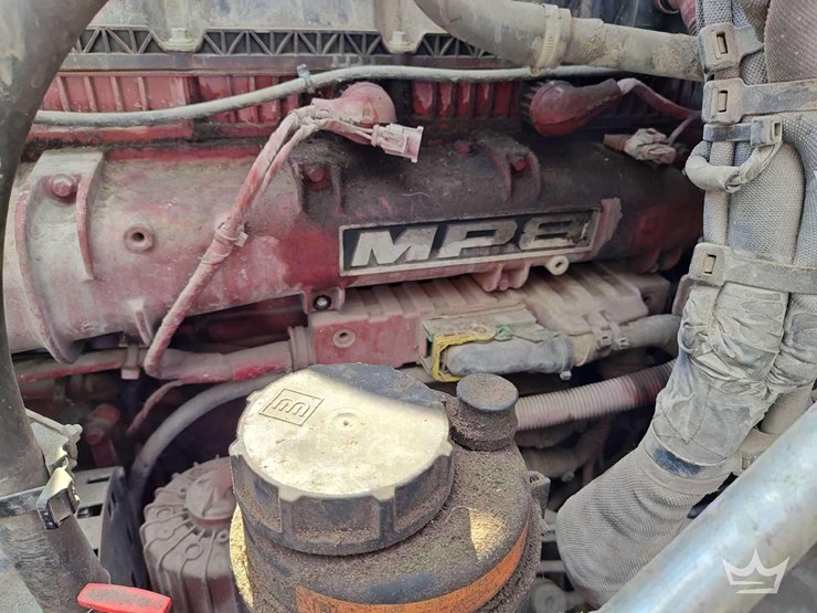 2020-mack-anthem-t/a-wet-kit-day-cab-truck-tractor-image-9