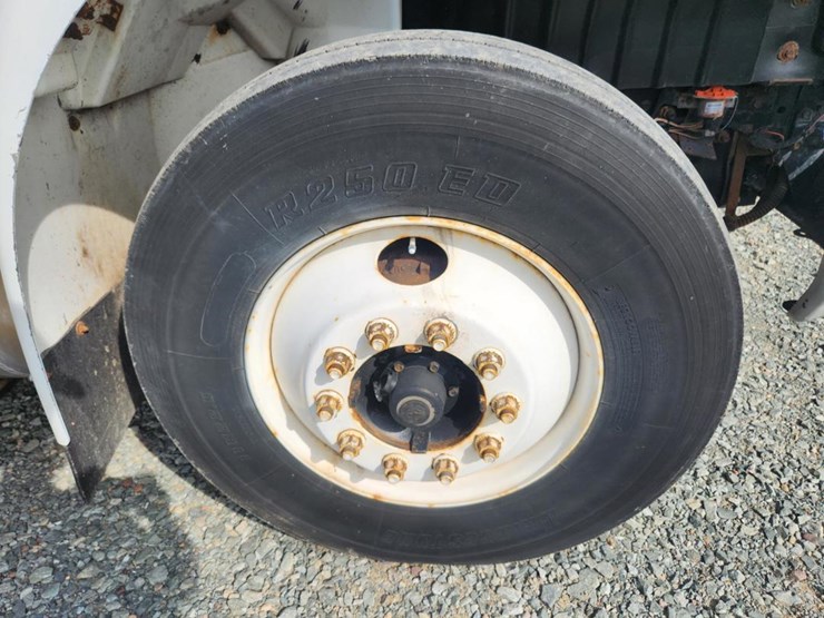 2002-international-4300-sba-image-97