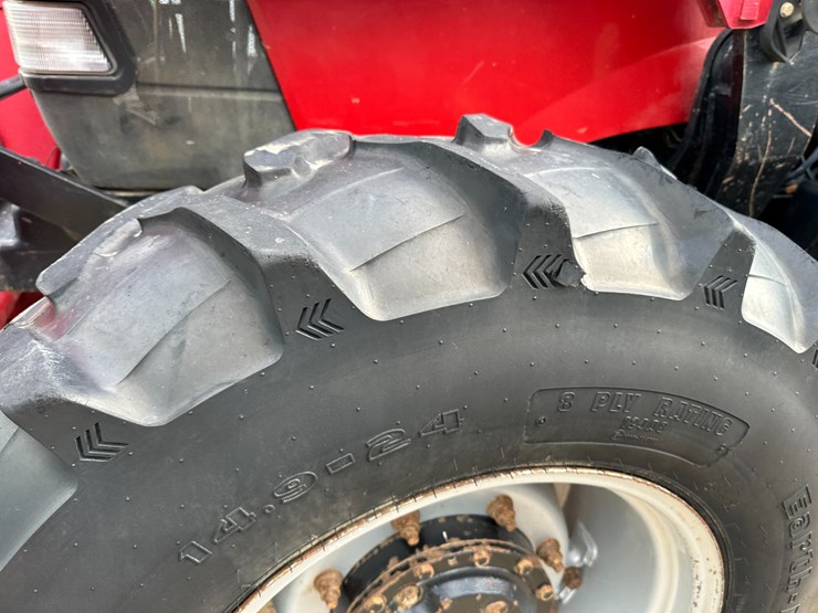 #38413-•-case-125a-mfwd-tractor-image-8