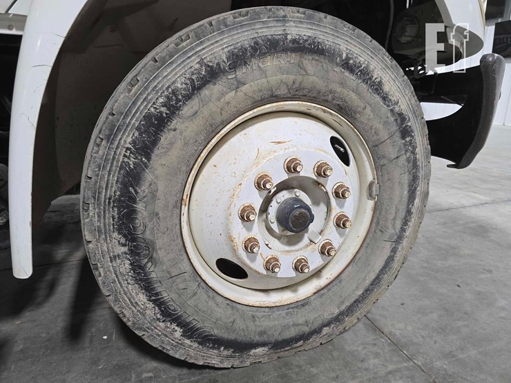 2009-international-durastar-4300-image-20