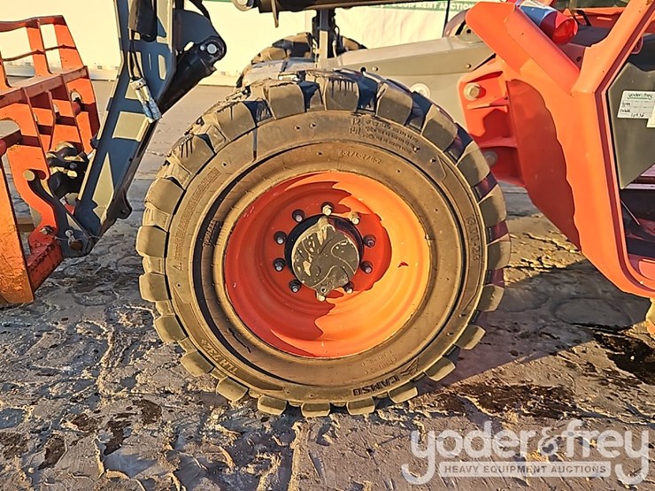 2017-skyjack-sj643th-image-13