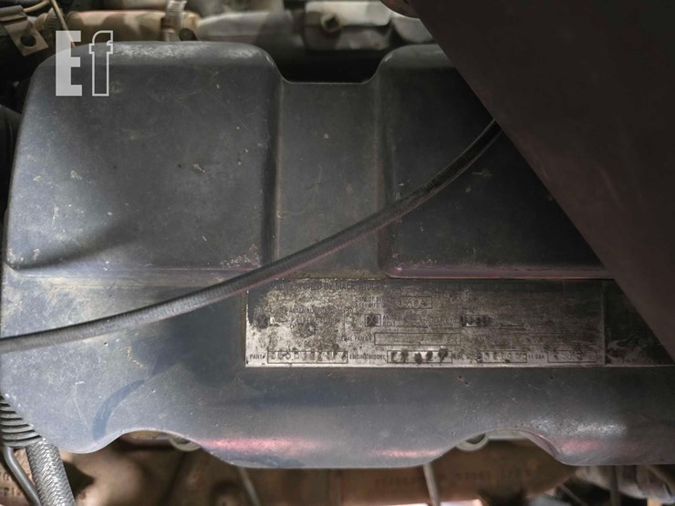 2000-mack-ch613-image-40