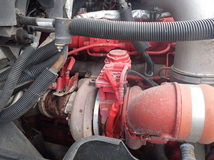 2016-international-prostar-image-32