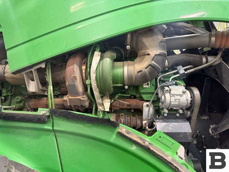 2021-john-deere-9620rx-image-16