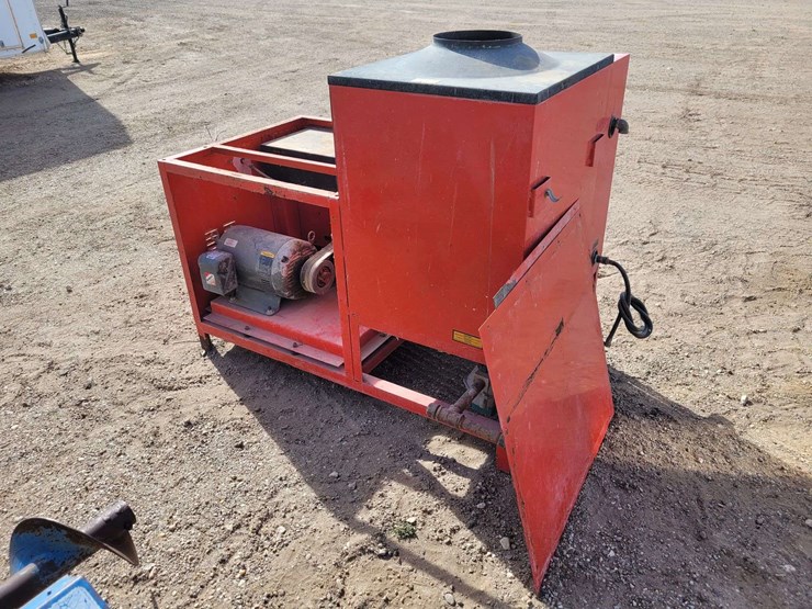 hotsy-3,000-psi,-8gpm-pressure-washer-image-6